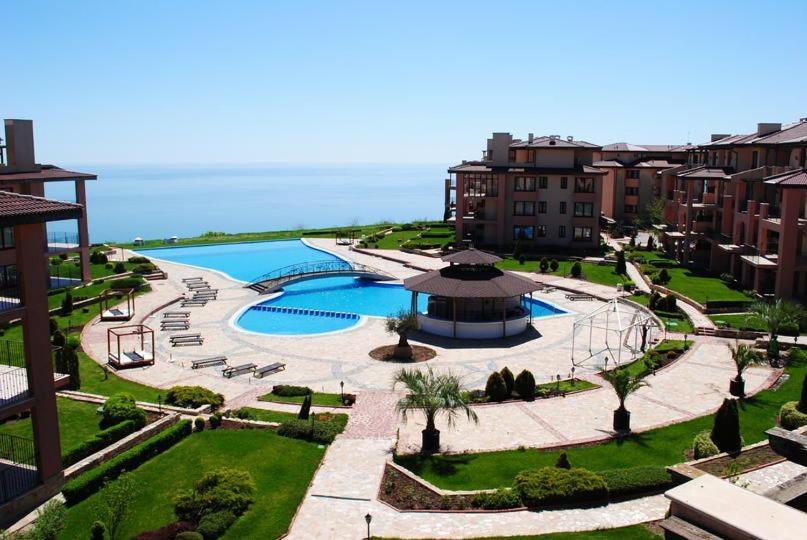 Sea View & Infinity Pool Apartments In Kaliakria Resort Μπαλτσίκ Εξωτερικό φωτογραφία